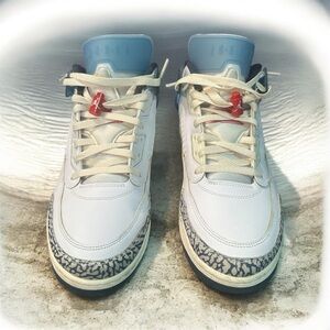 Jordan 4 Brooklyn Collectors Edition White Blue and Red Men's Sneakers